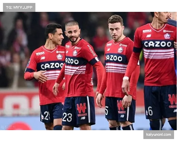 法甲劲旅里尔主场皮埃尔·莫鲁瓦球场启动屋顶翻新提升观赛体验