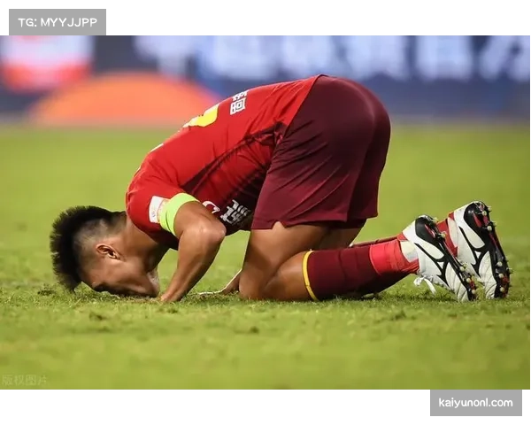 李昂十四次解围数据全场最高 大连新援中卫防守表现可圈可点